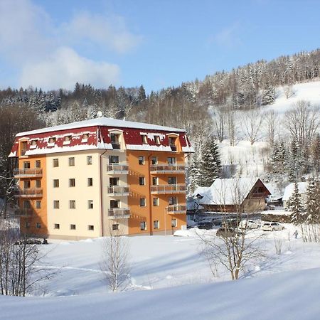 Apartman Skrovanova Horni Lipova Exterior photo